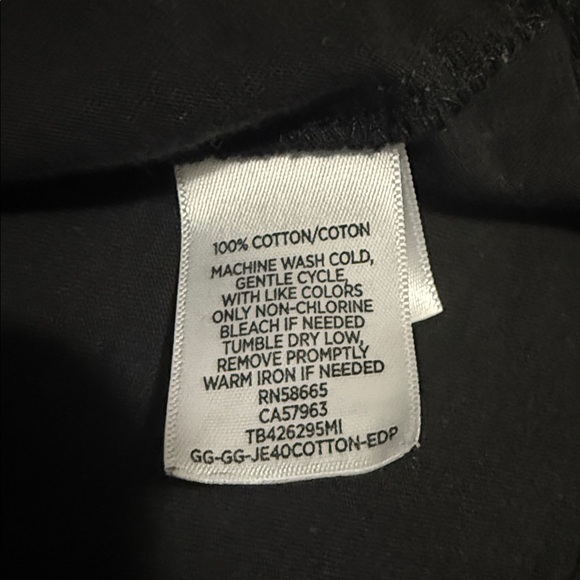 🎸 **Treasure & Bond Rolling Stones Graphic Tee | Size S** 🎸 - Picture 6 of 7